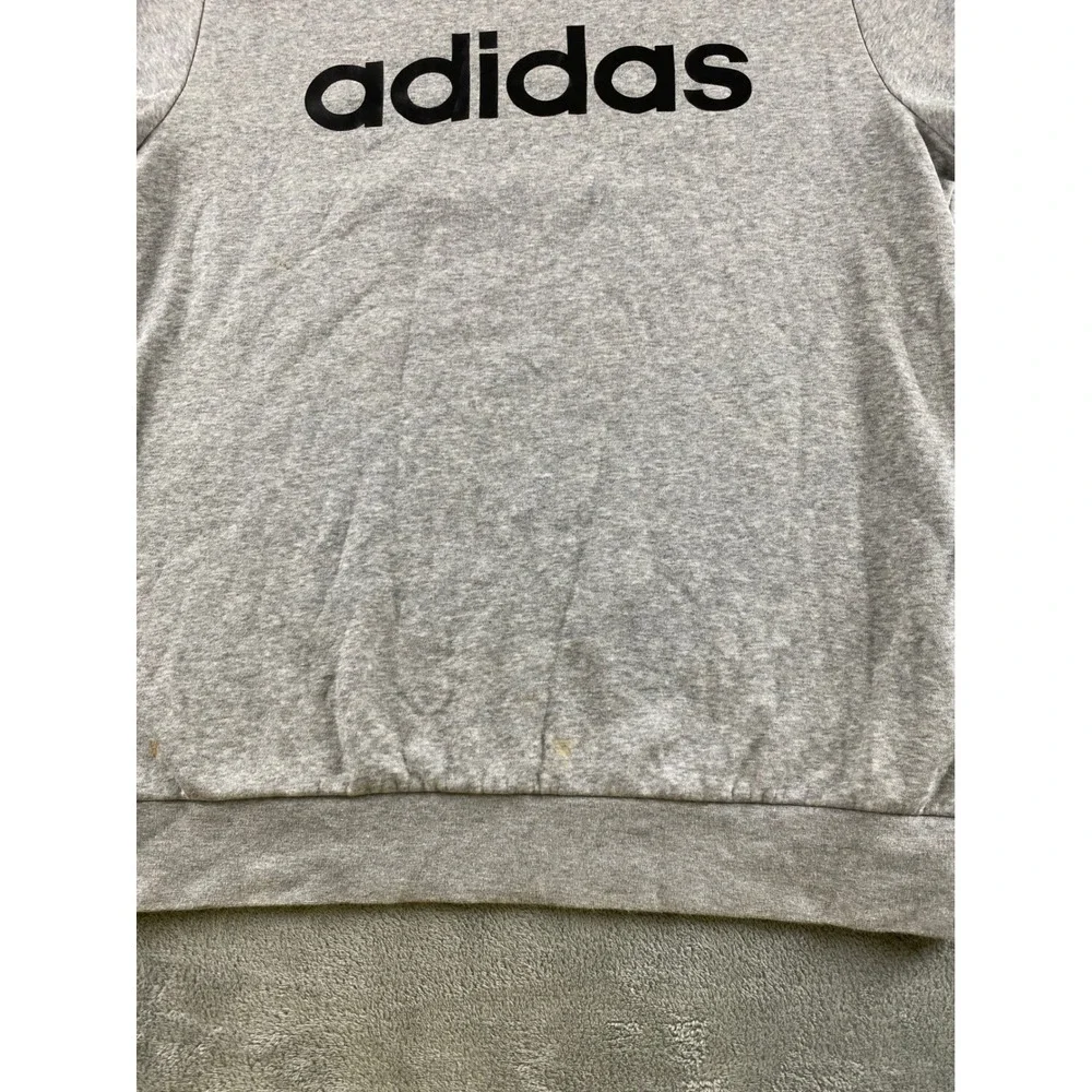 adidas classic crewneck
